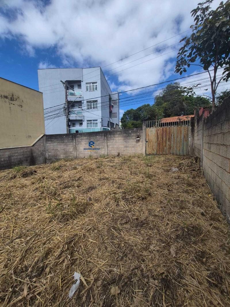 LOTE À VENDA – EXCELENTE LOCALIZAÇÃO E GRANDE POTENCIAL DE VALORIZAÇÃO